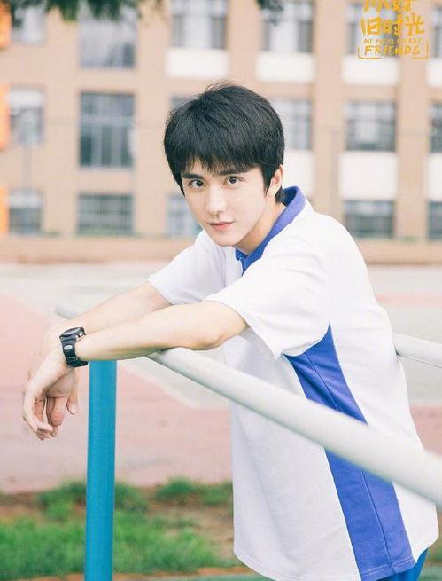 石家庄网红父子雯神吃瓜,揭秘石家庄网红圈背后的故事